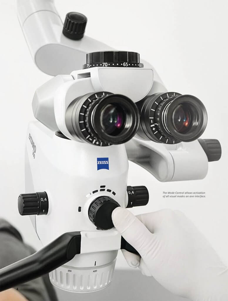 Extaro 300 microscope